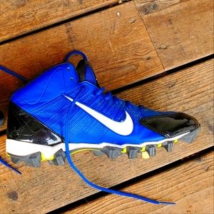 Nike cleats Mens 9 alpha shark